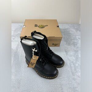 Dr Martens NWT 1490 Smooth Black Leather Mid Calf Boots 3 UK/36 EU/4 Men/5 Wmn